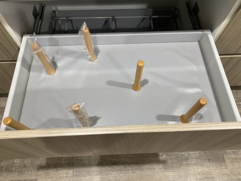 緩衝磁鐵置盤架抽屜